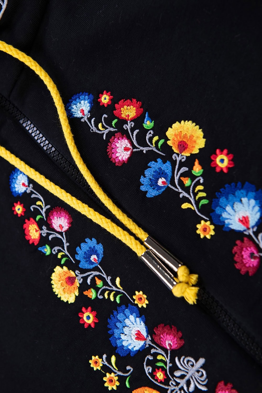 OSTOJA ŁOWICZ | Coat-style sweatshirt with folk embroidery | Regular